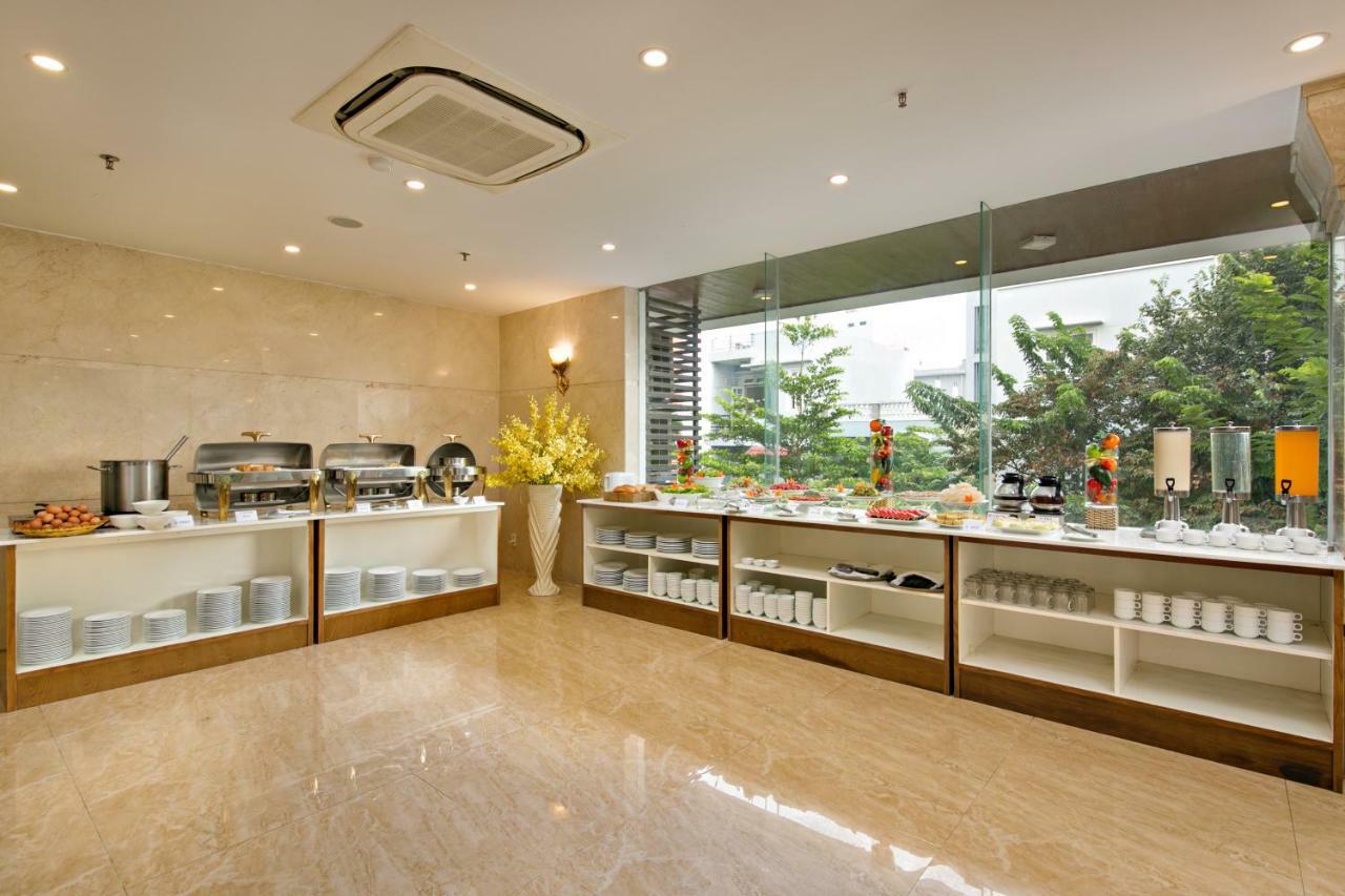 La Beach Hotel Da Nang Bagian luar foto